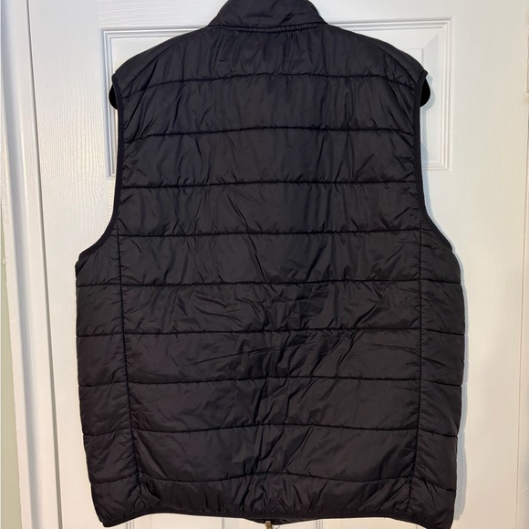 True Classic Black Lightweight Puffer Vest - Picture 2 of 4
